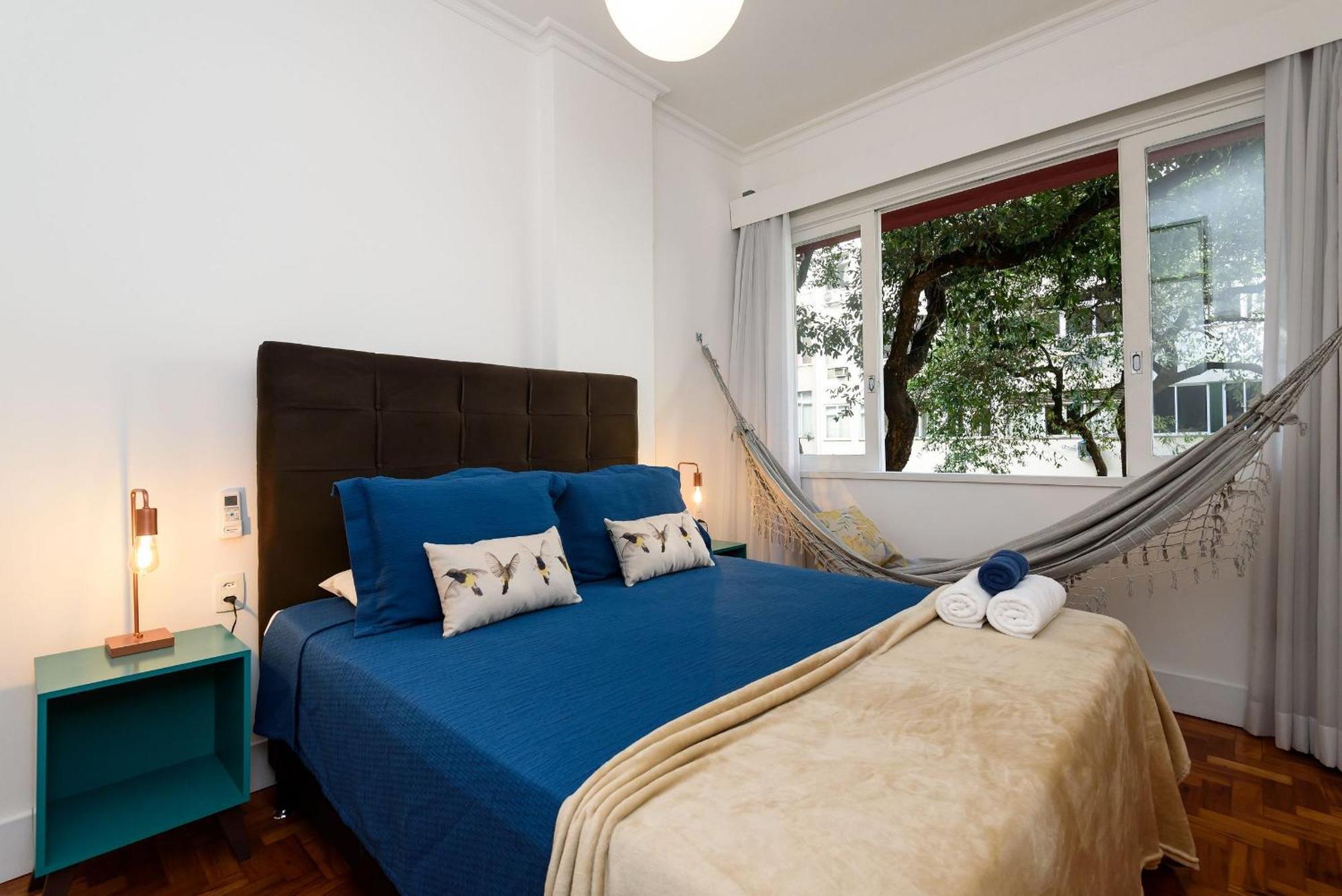 Apartamento 2qtos A 350m Da De Copacabana | Fs95/202a